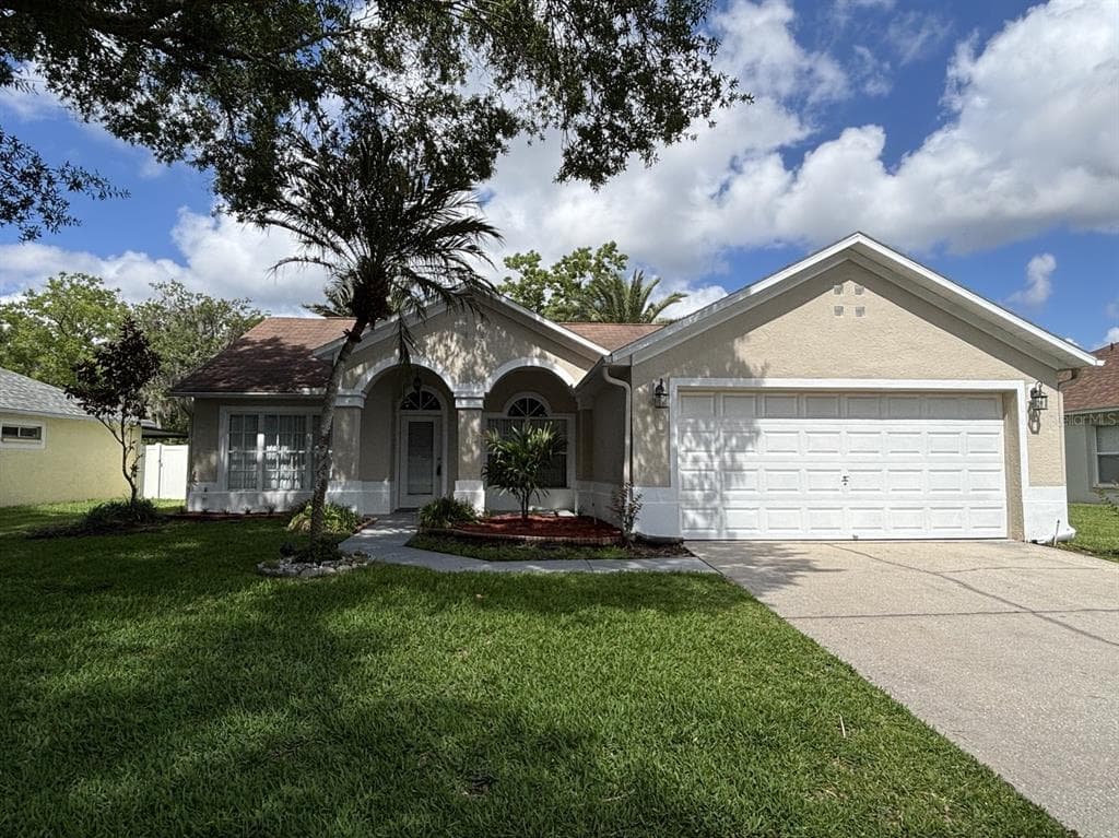 1327 BIG SKY DRIVE WESLEY CHAPEL, FL 33543