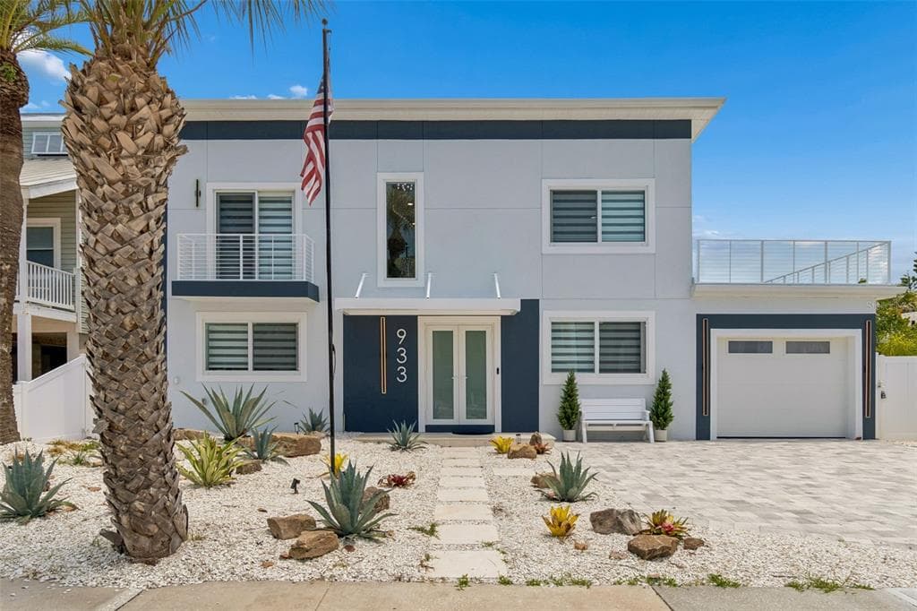 933 ELDORADO AVENUE