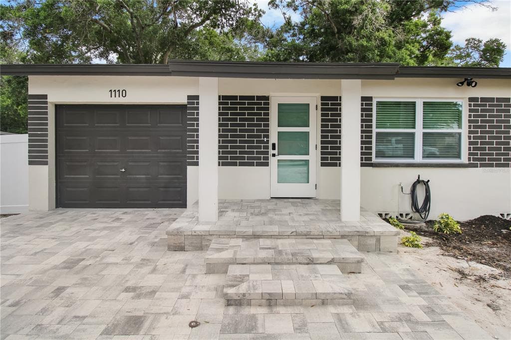1110 1ST AVENUE NW LARGO, FL 33770