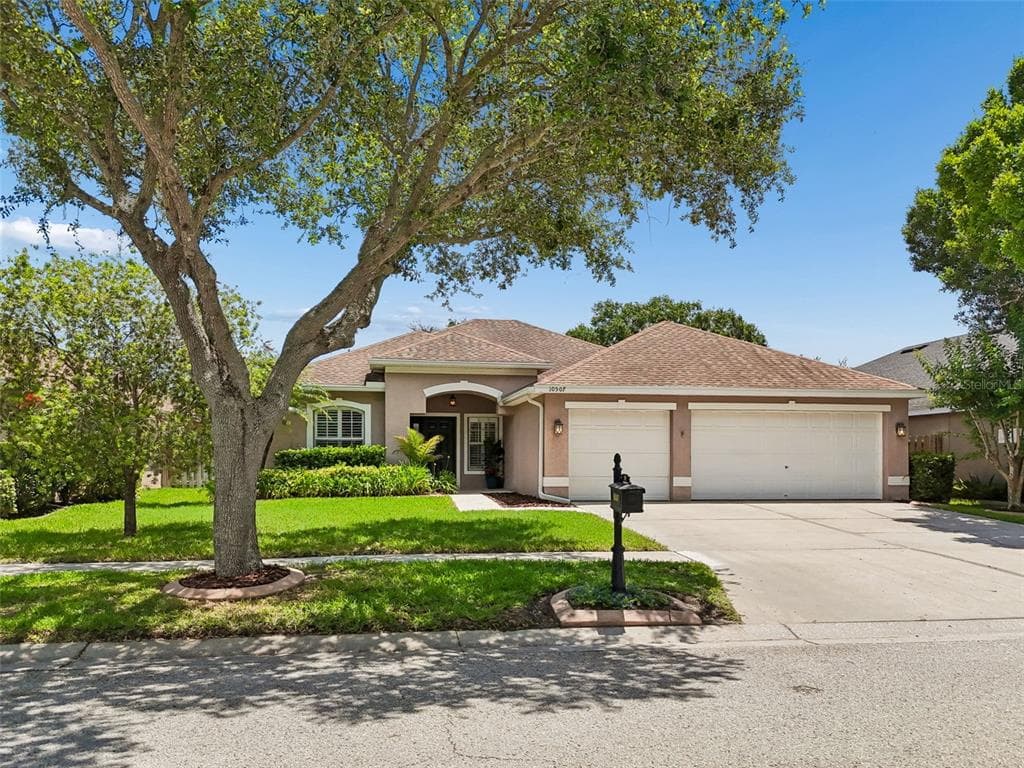 10507 WEYBRIDGE DRIVE