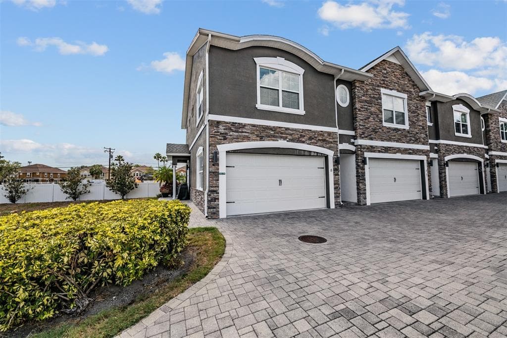 6921 INTERBAY BOULEVARD UNIT 8
