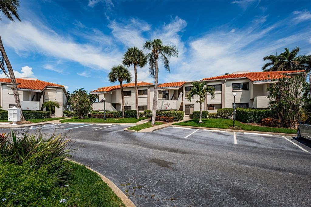 6273 BAHIA DEL MAR BOULEVARD UNIT 116