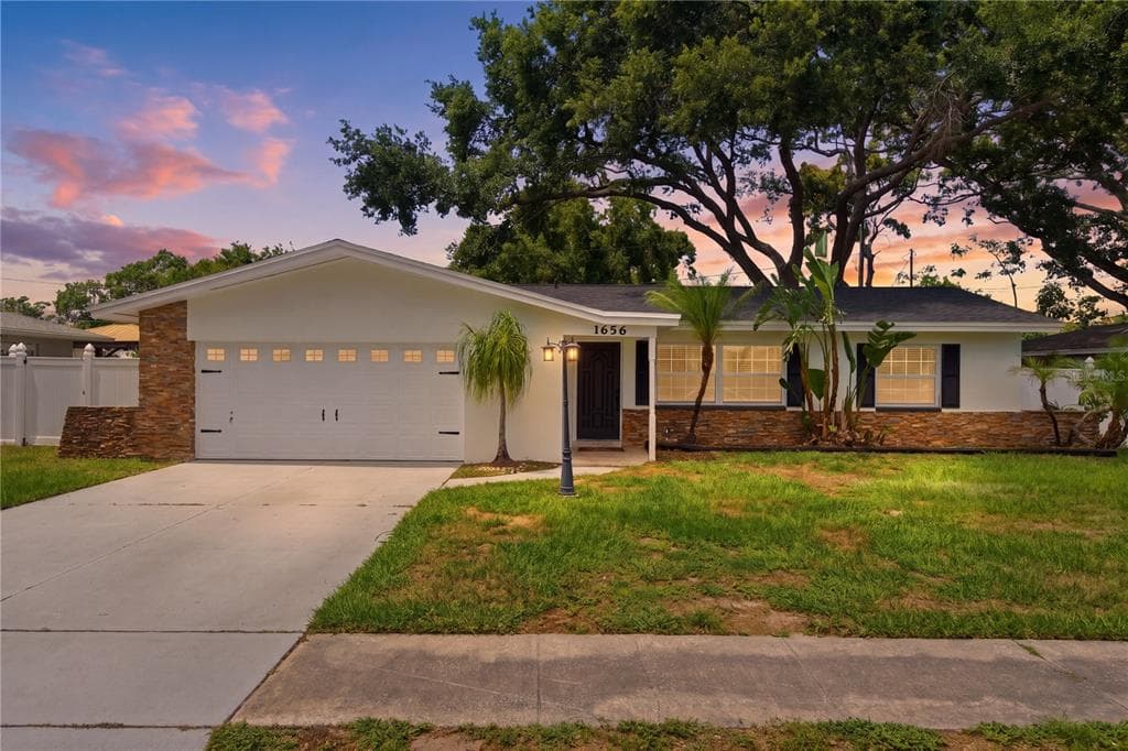 1656 WEBB DRIVE