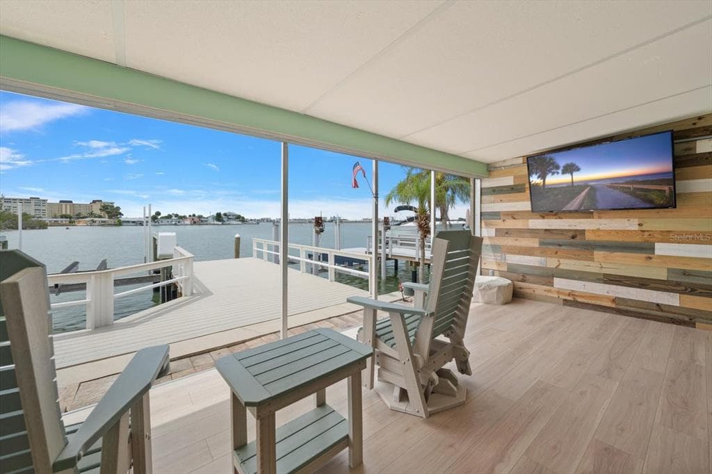 580 BOCA CIEGA POINT BOULEVARD S UNIT 1