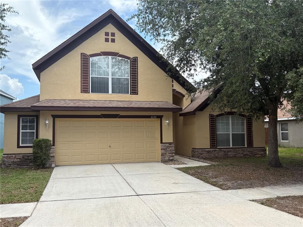 6724 GUILFORD CREST DRIVE APOLLO BEACH, FL 33572