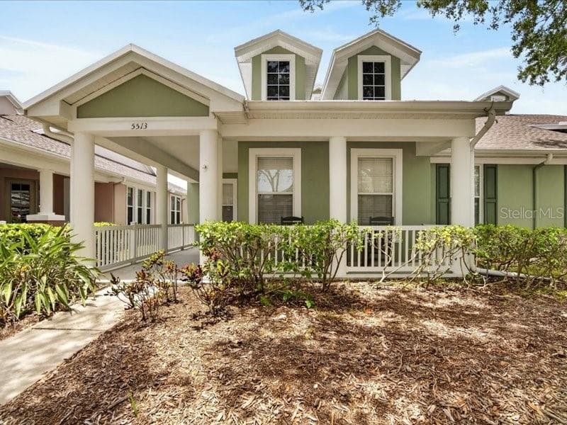 5513 GOLDEN ISLES DRIVE