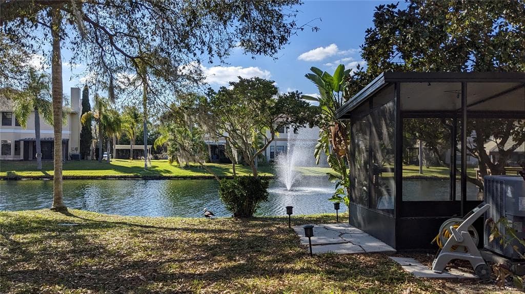 46 EMERALD BAY DRIVE OLDSMAR, FL 34677