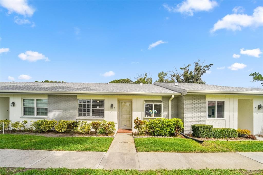 3351 STONEHAVEN COURT W UNIT C
