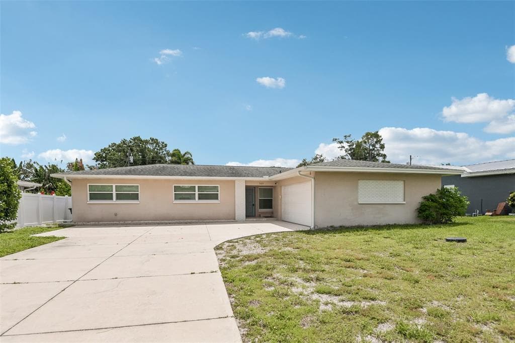 563 EASTVIEW ROAD