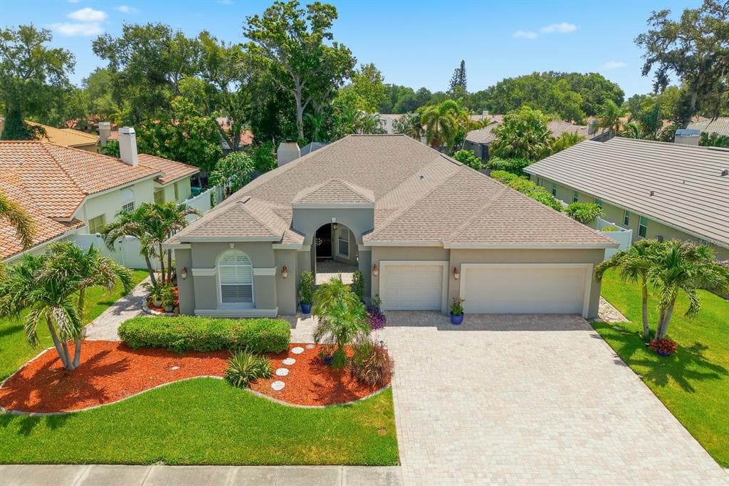 141 OLD OAK CIRCLE