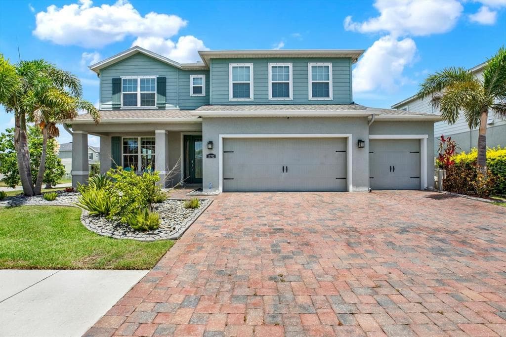 11702 LAKE LUCAYA DRIVE