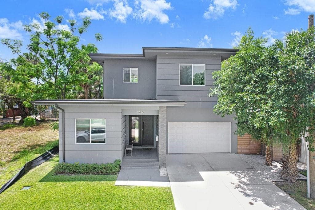 1326 W FIG STREET TAMPA, FL 33606