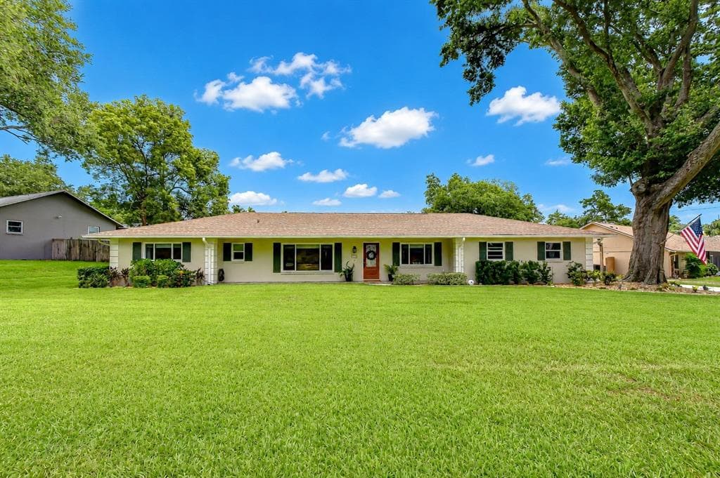 4206 HELENE PLACE VALRICO, FL 33594