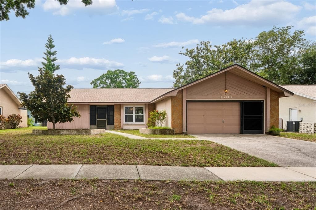 1603 GLENGARRY DRIVE PALM HARBOR, FL 34684