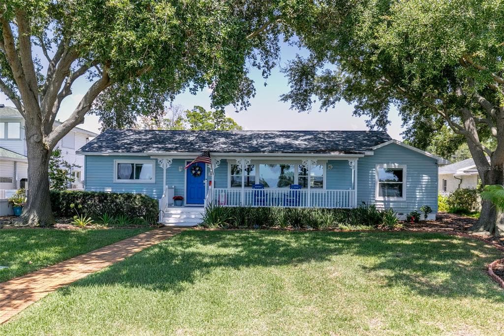 110 SUNSET DRIVE S