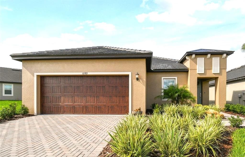 10583 TUPPER CAY DRIVE