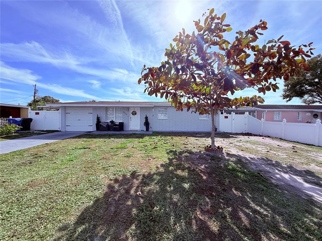 4514 W FERN STREET TAMPA, FL 33614