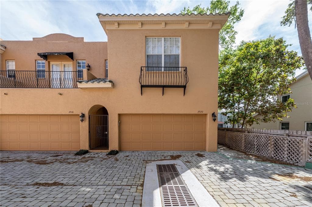 2920 HANSEN MANOR LANE