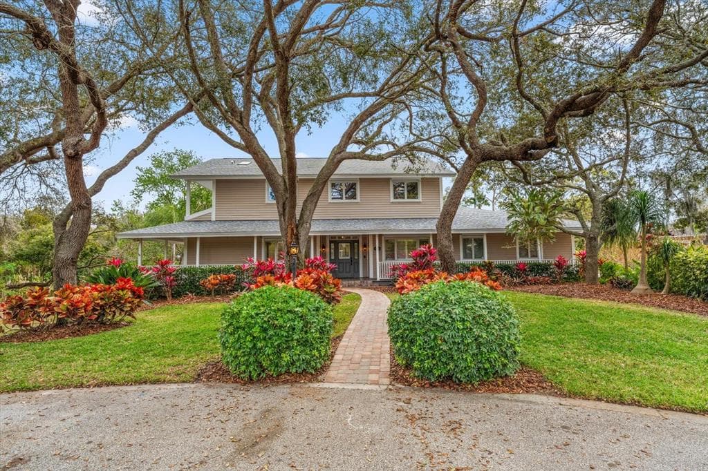 1543 STURBRIDGE COURT