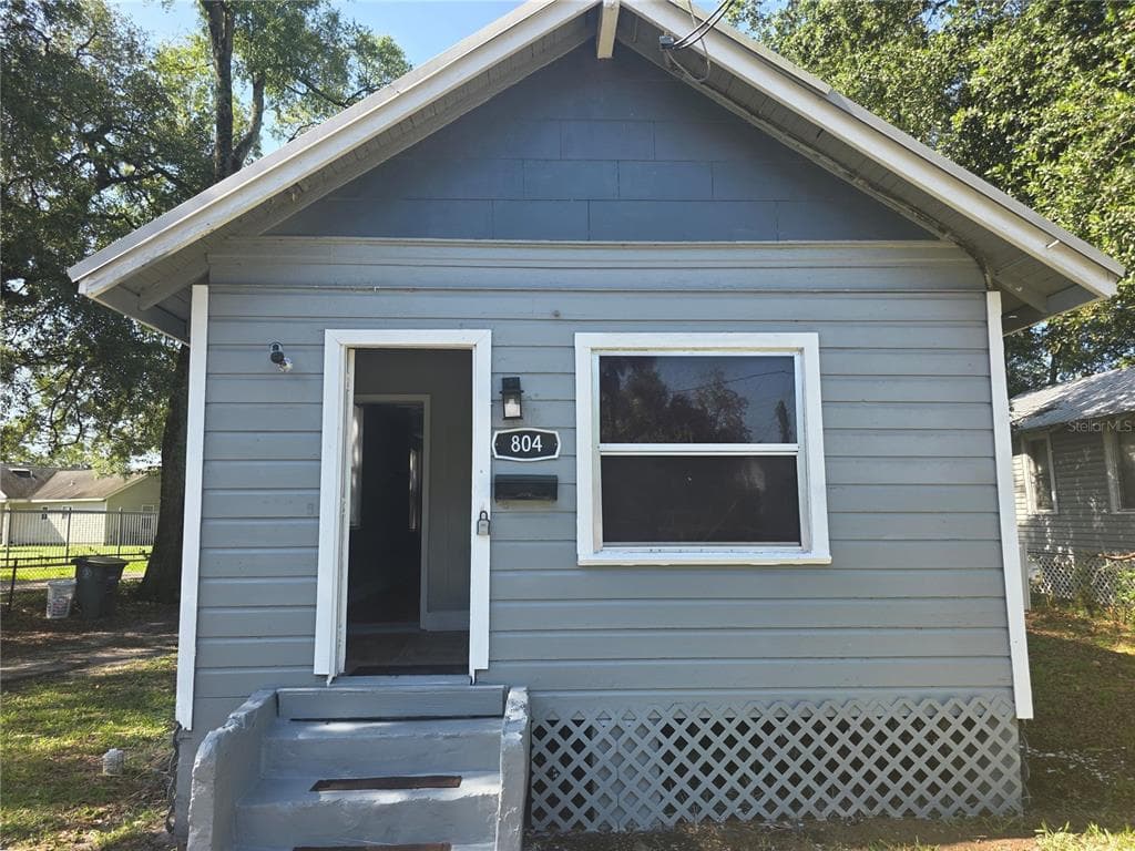 804 W 29TH STREET