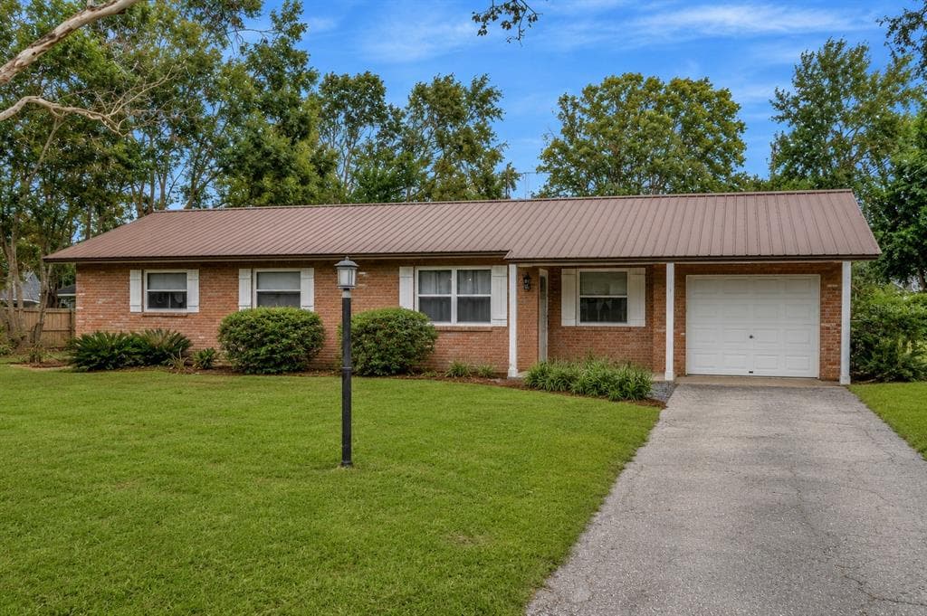 12212 FLORAL LANE