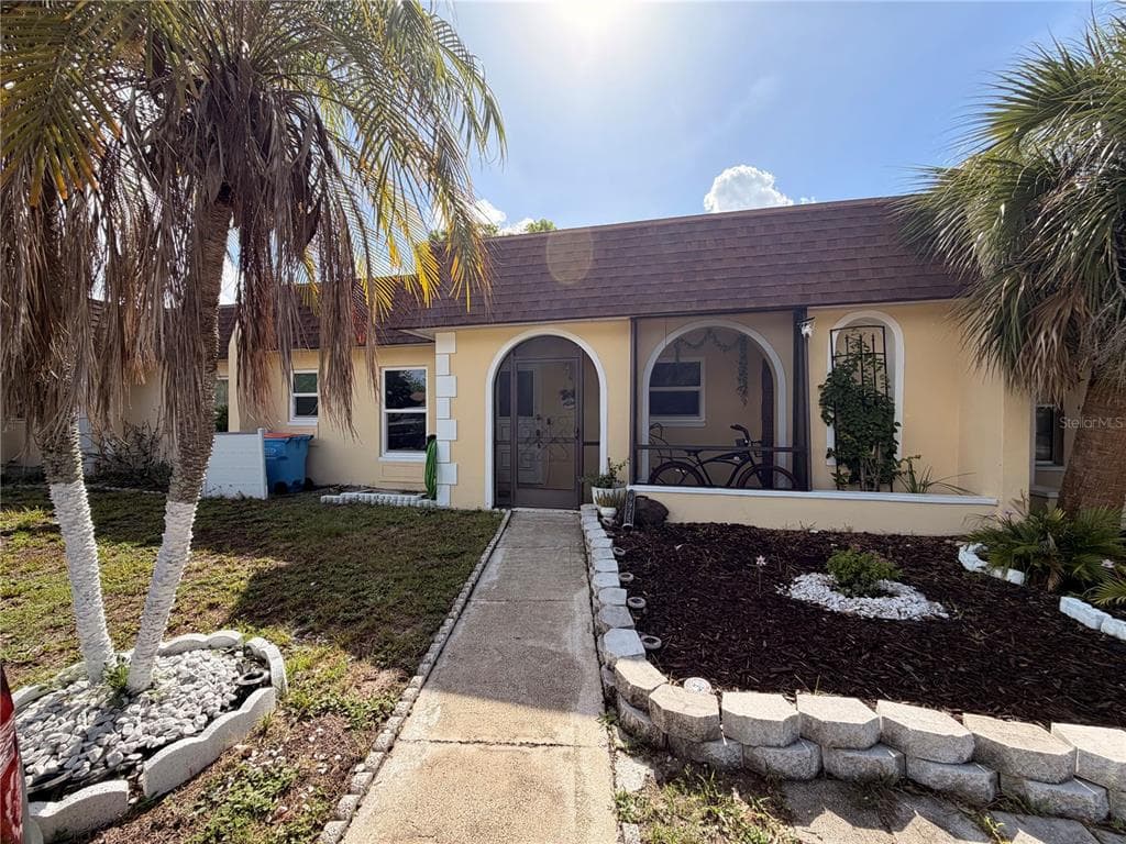 9975 87TH STREET SEMINOLE, FL 33777