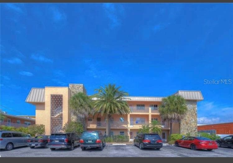 505 66TH AVENUE UNIT 5