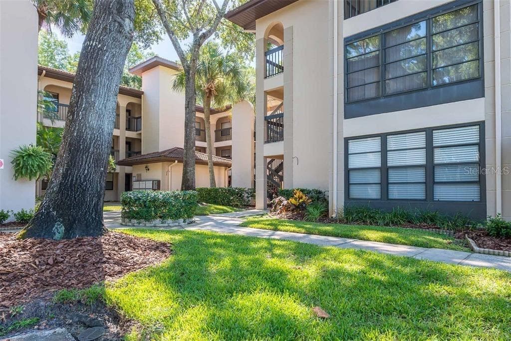 3399 MERMOOR DRIVE UNIT 206