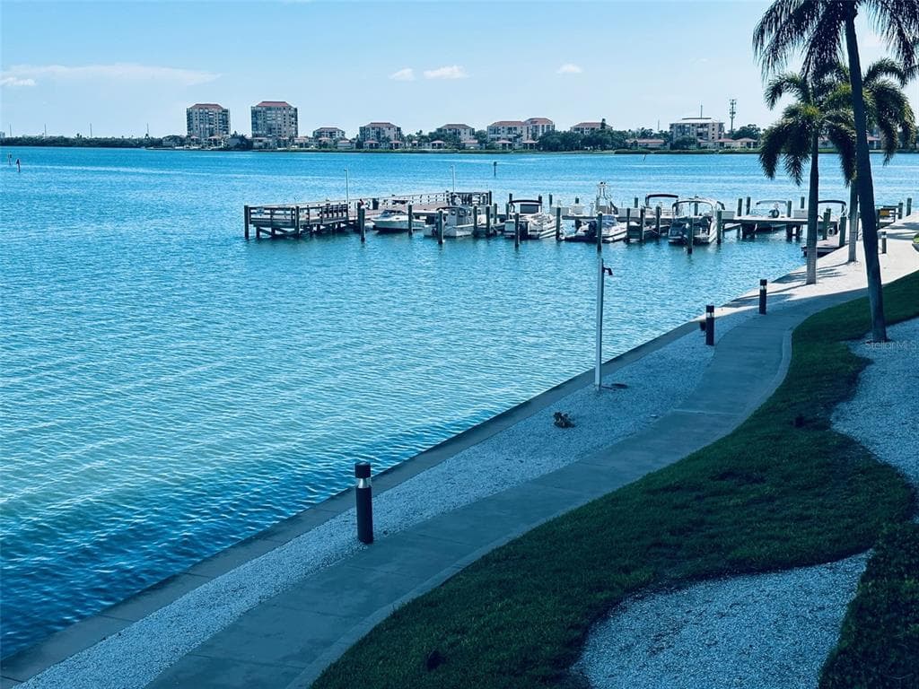 5200 BRITTANY DRIVE S UNIT 204
