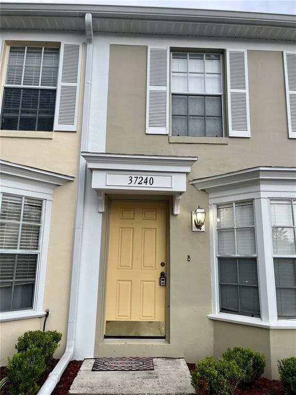 37240 EMBASSY PARK LANE