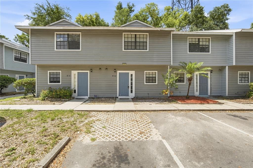 1910 W SLIGH AVENUE UNIT E102 TAMPA, FL 33604