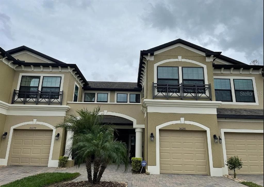 30281 SOUTHWELL LANE WESLEY CHAPEL, FL 33543