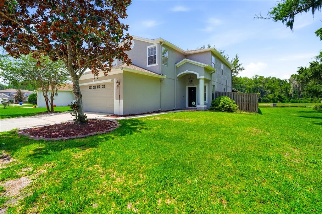 9913 EDMONTON DRIVE