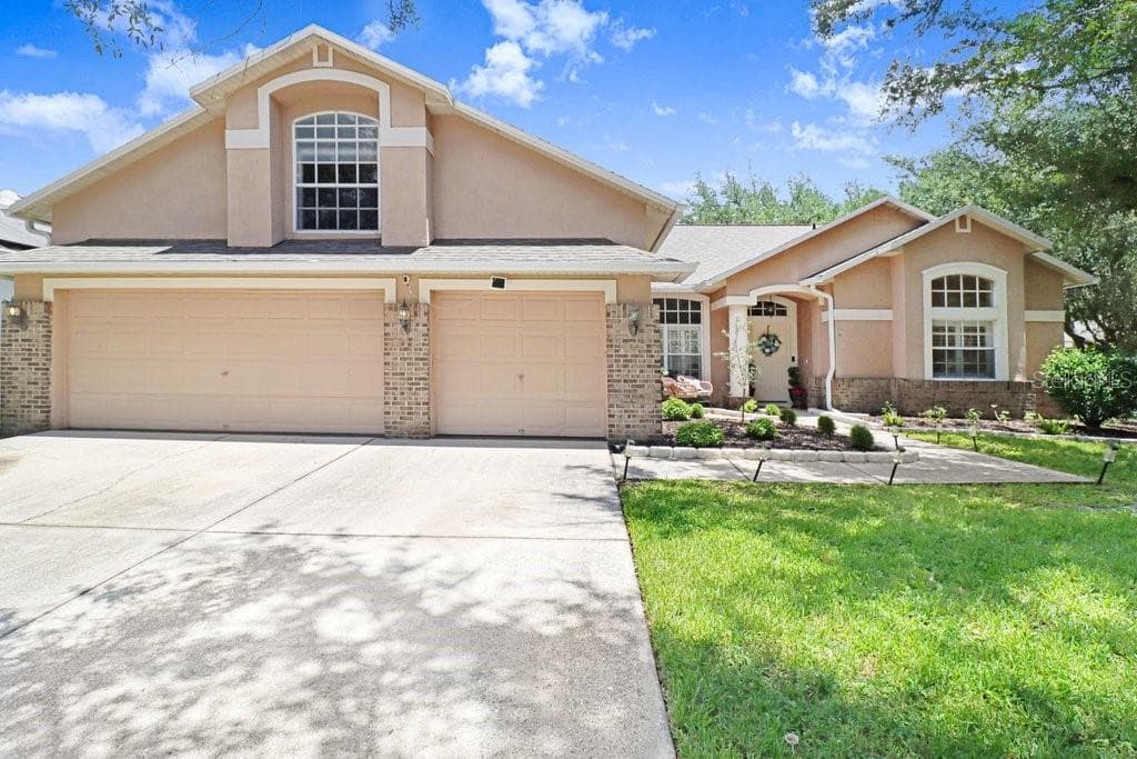 8612 SWANN RIDGE CT