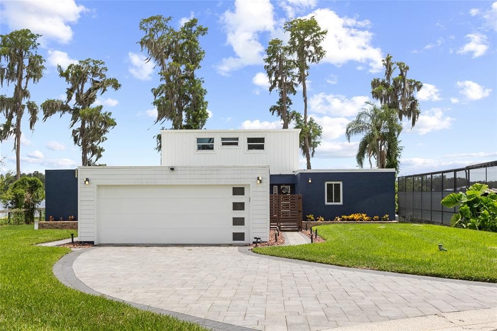 18200 CYPRESS COVE LANE