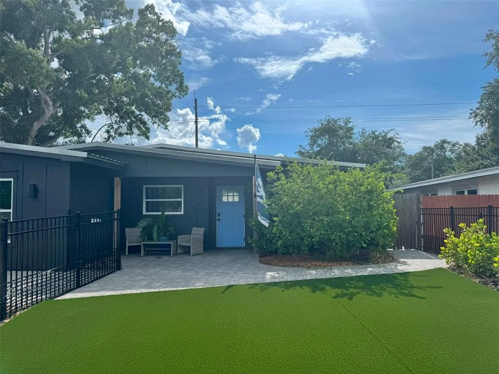 4211 S DREXEL AVENUE TAMPA, FL 33611