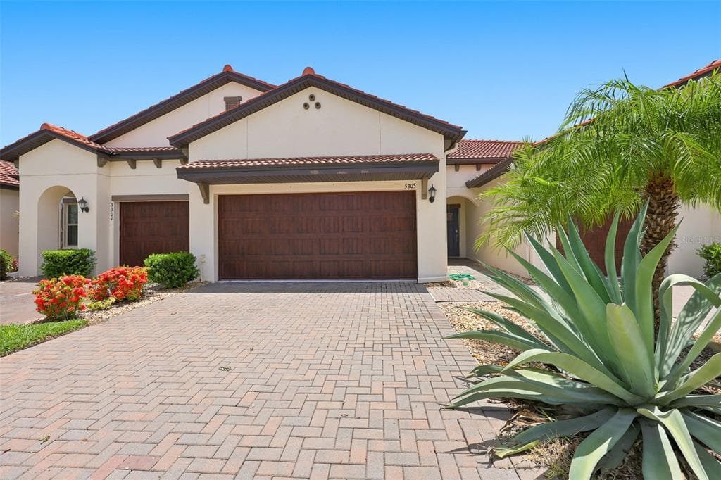 5305 STOIC VALE DRIVE