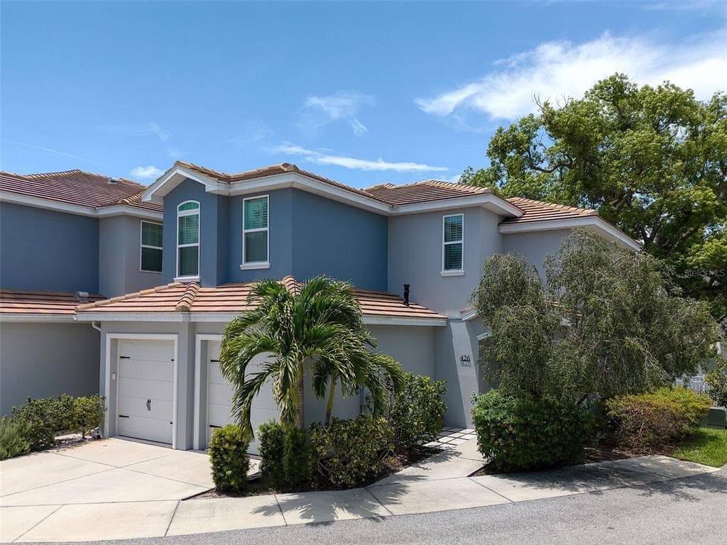 426 BIRDSONG LANE