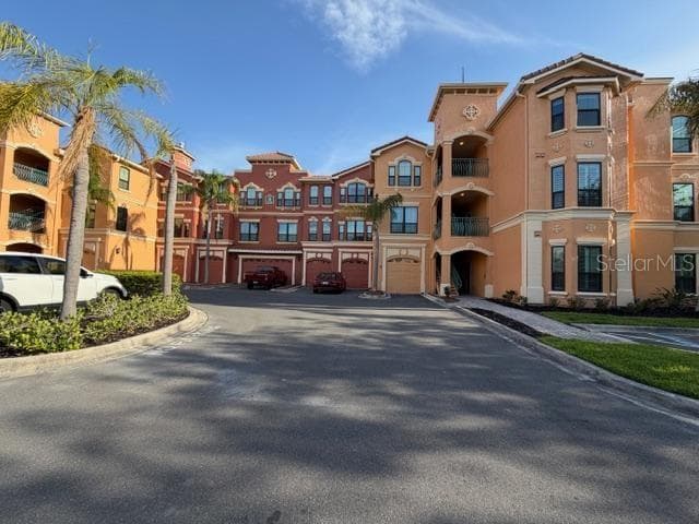 2733 VIA CIPRIANI UNIT 820B CLEARWATER, FL 33764