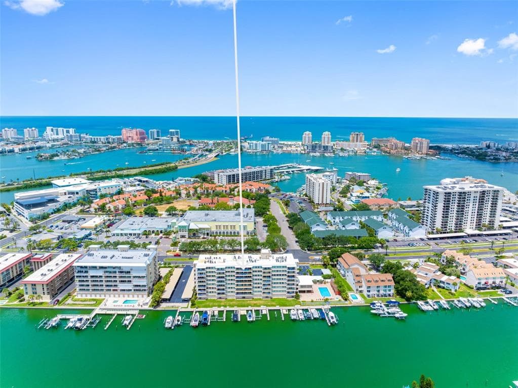 223 ISLAND WAY UNIT 7F