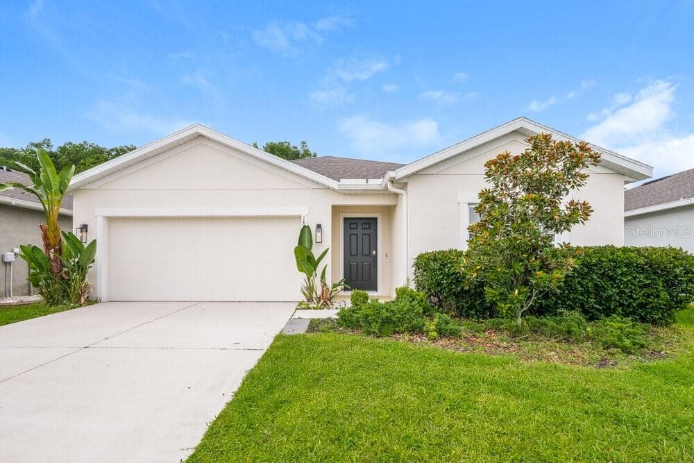18588 HUNTERS MEADOW WALK LAND O LAKES, FL 34638