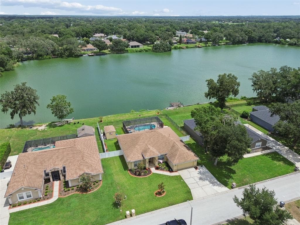 3119 BLACKWATER OAKS WAY