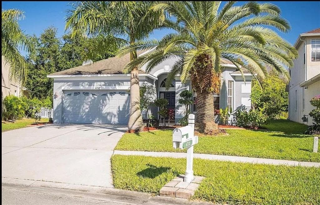 4712 MAPLETREE LOOP WESLEY CHAPEL, FL 33544