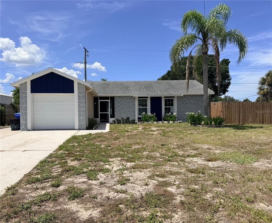 208 FLAMINGO DRIVE