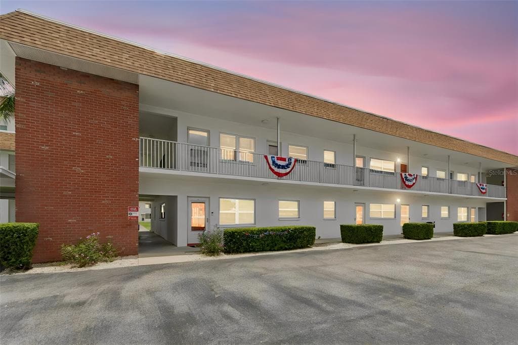 1325 58TH STREET N UNIT 201A