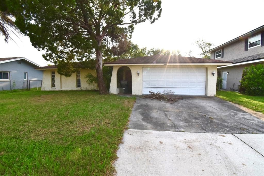 704 LEMONWOOD DRIVE