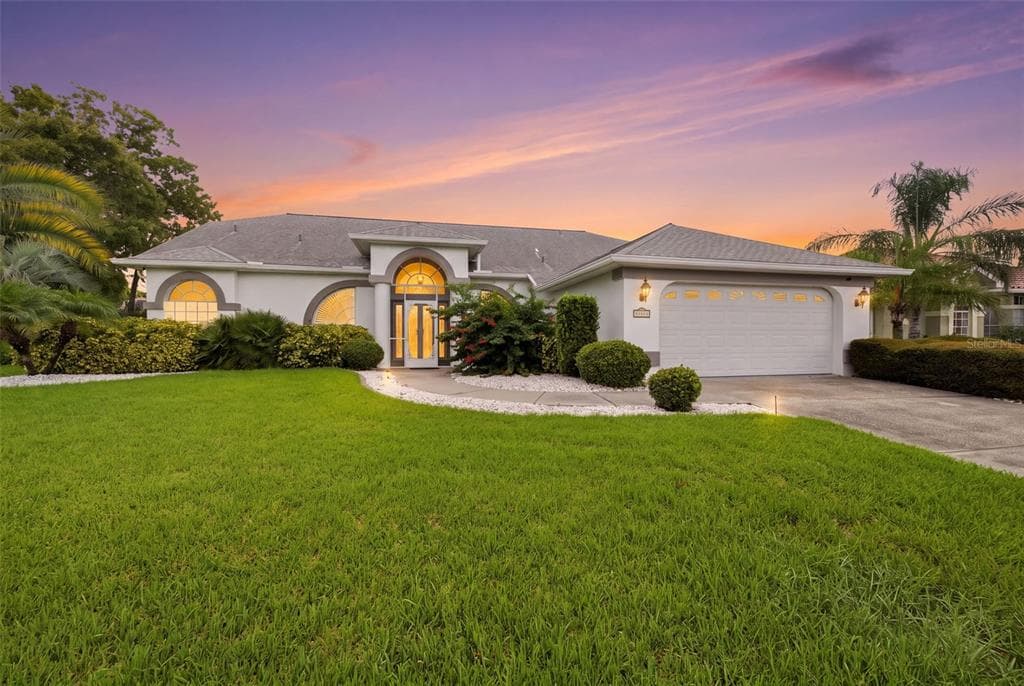 13745 WOODWARD DRIVE