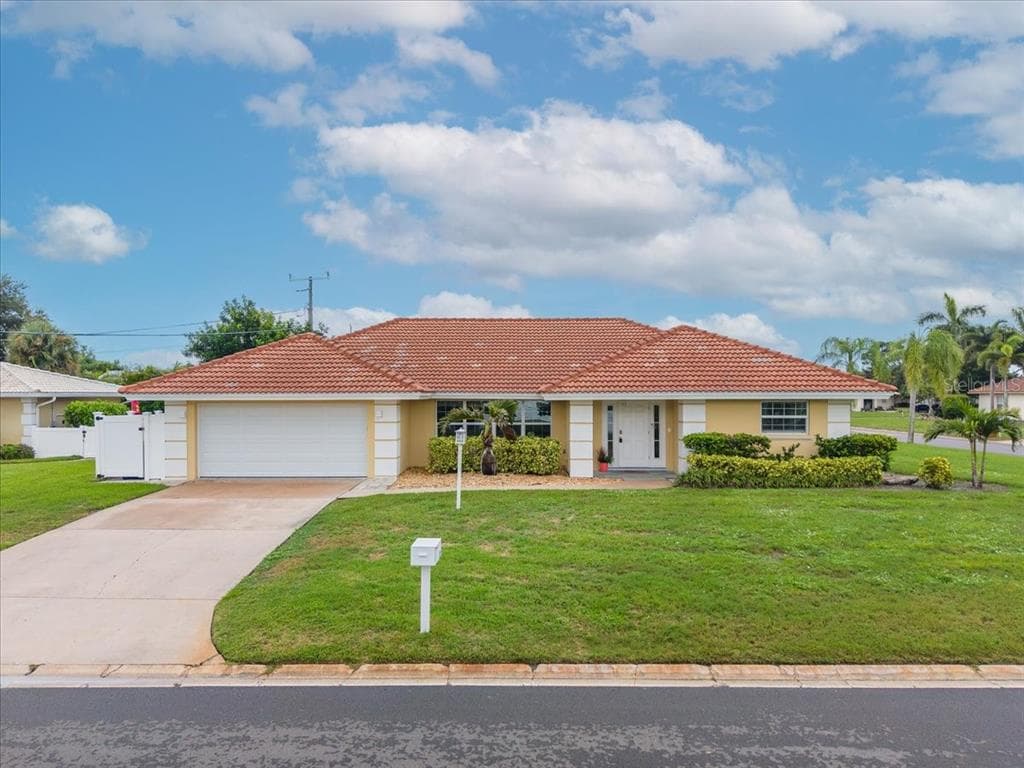 100 MATISSE CIRCLE W