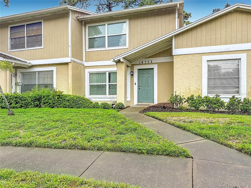 14732 PINE GLEN CIRCLE